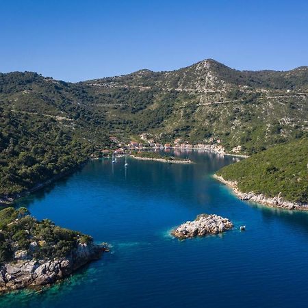 Boca - 3 Bedroom Apartment By The Sea Prozura Bagian luar foto